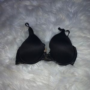 black laced bra